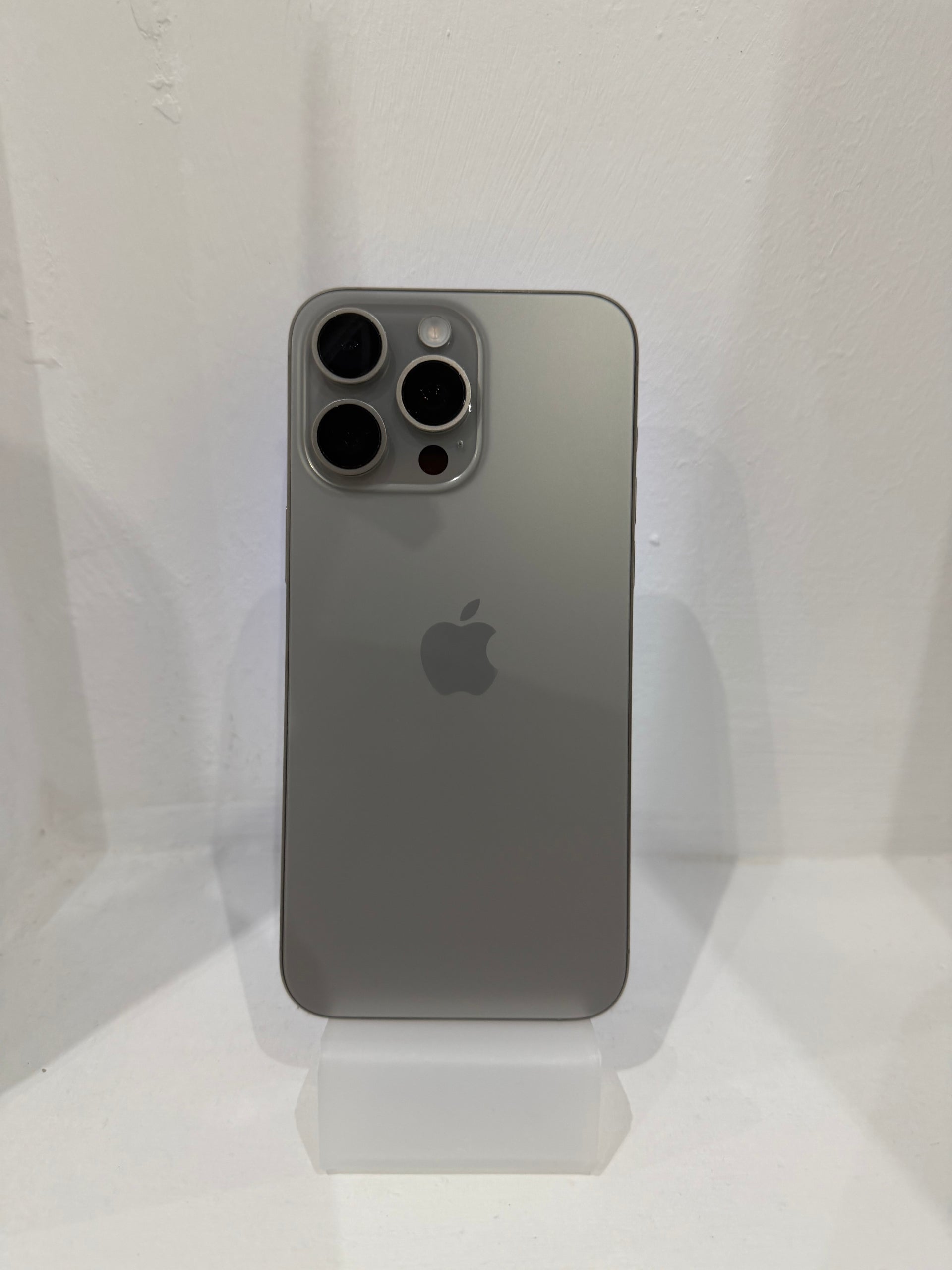 Apple iPhone 15 Pro Max 256GB Titanio Naturale Grado A | Garanzia 12 Mesi