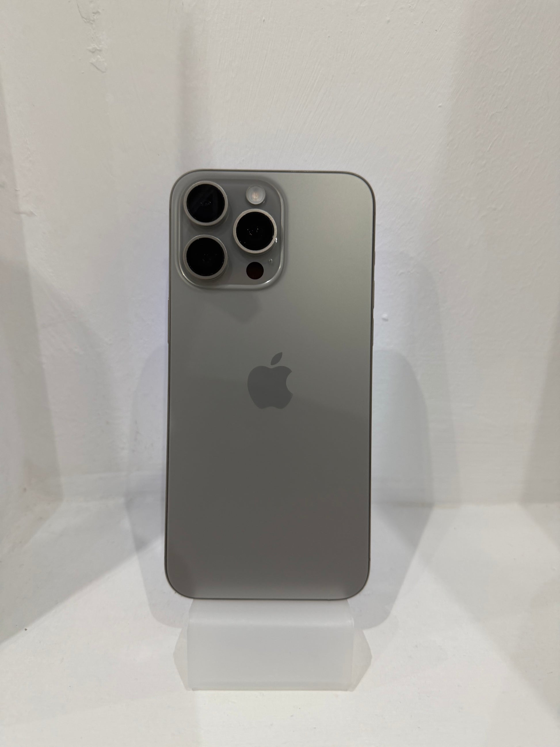 Apple iPhone 15 Pro Max 256GB Titanio Naturale Grado A | Garanzia 12 Mesi-2