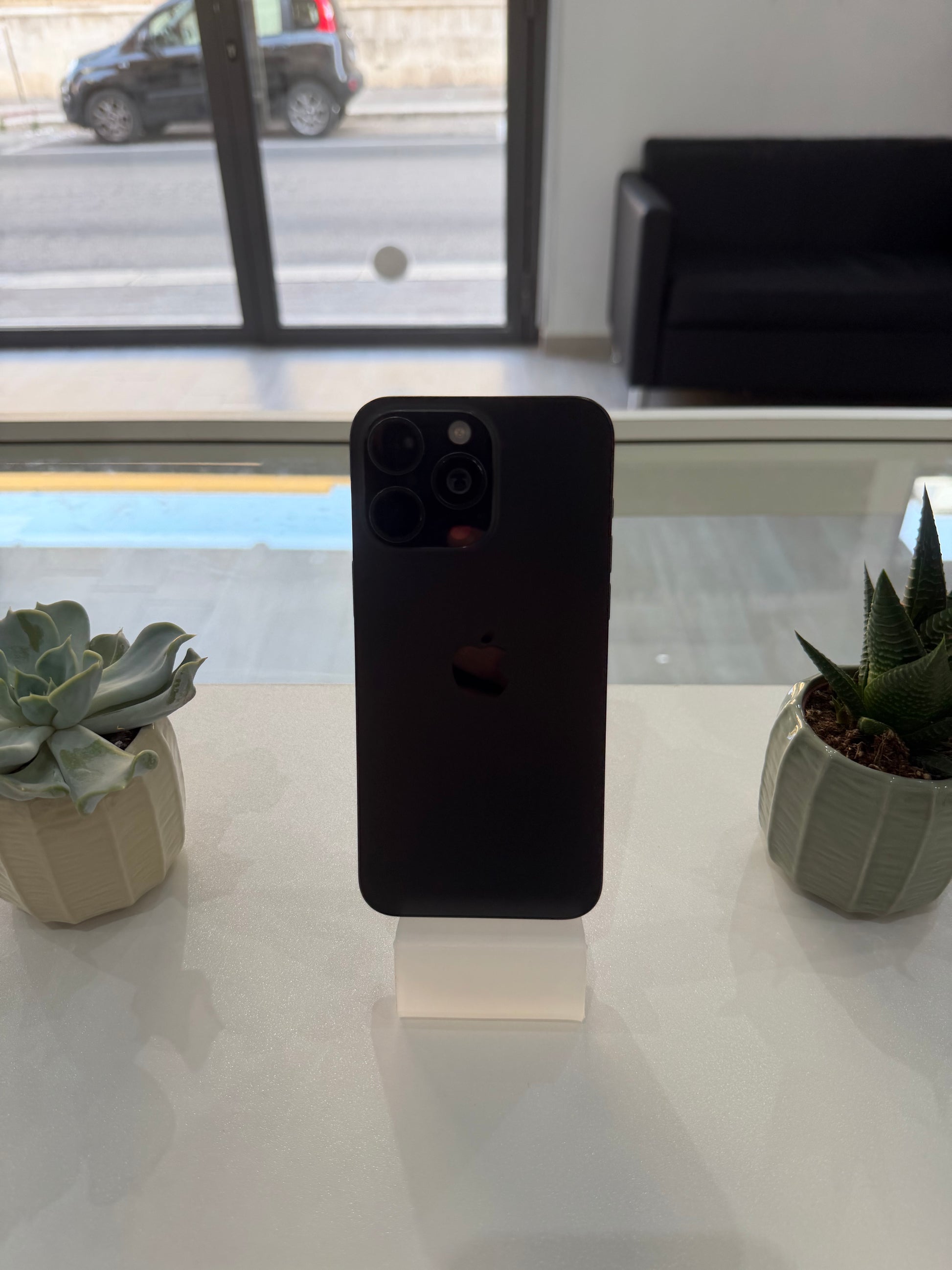 Apple iPhone 15 Pro Max 256GB Titanio Nero | Ricondizionato | Garanzia 12 Mesi | Rinnovatech-2